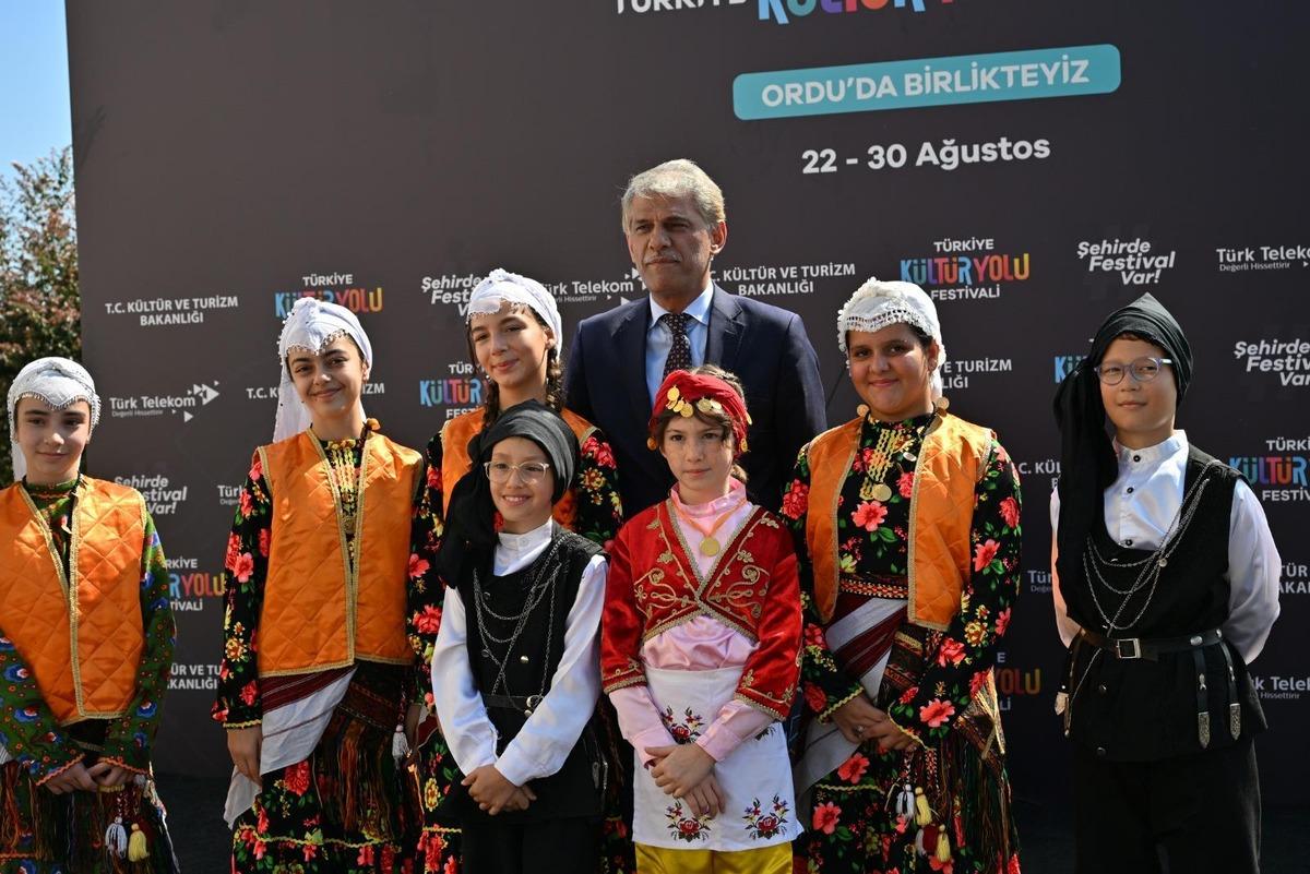 Maviyle yeşilin buluştuğu Ordu da T&uuml;rkiye K&uuml;lt&uuml;r Yolu Festivali Zamanı 2