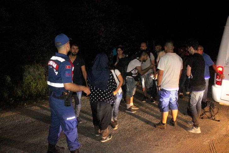 Çanakkale'de 64 kaçak yakalandı