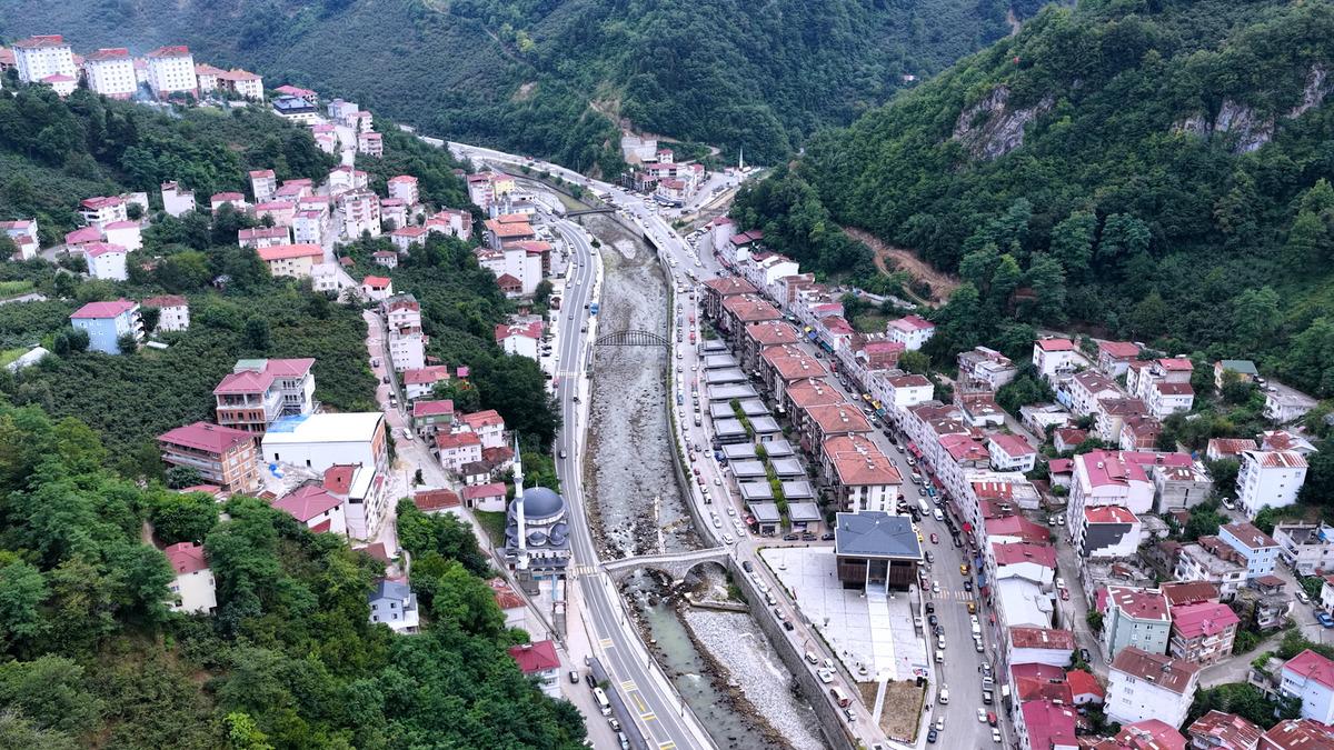 Giresun daki sel felaketinin &uuml;zerinden 6 yıl ge&ccedil;ti! Bakan Kurum paylaştı 9
