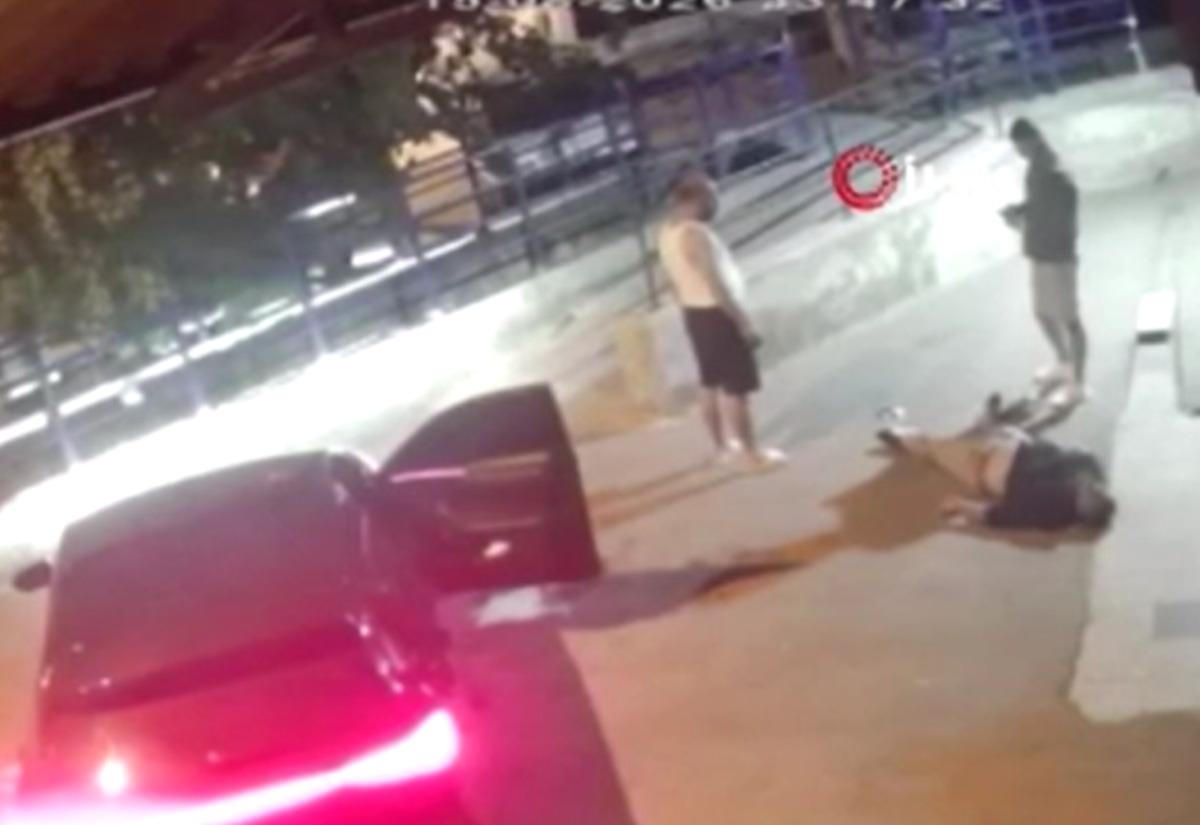 İzmir de vahşet! Dakikalarca boğdu, can &ccedil;ekişirken izledi! 3