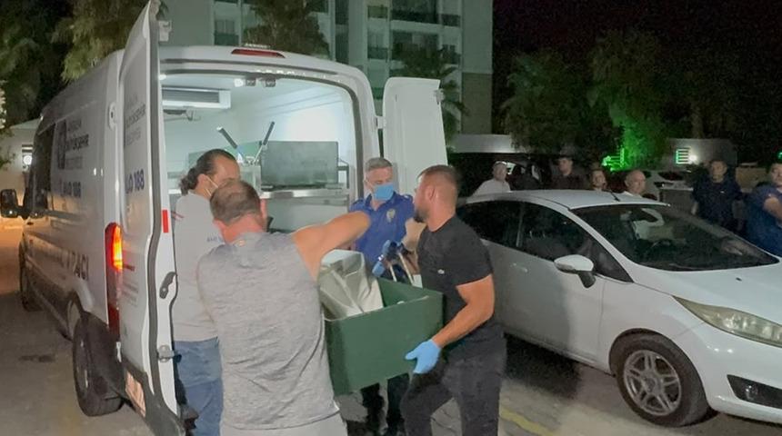 Yer: Antalya! Evinde &ouml;l&uuml; bulundu
