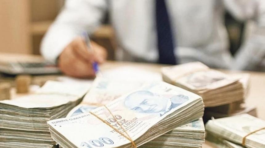 Vergi m&uuml;fettişleri, yılın ilk 6 ayında 354,2 milyar liralık matrah farkını ortaya &ccedil;ıkardı
