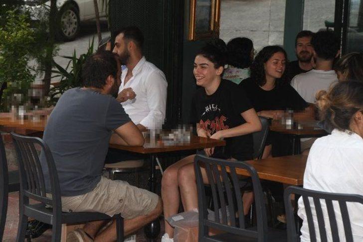 Hazar Ergüçlü'den şaşırtan imaj! Saçlarını kazıttı G3