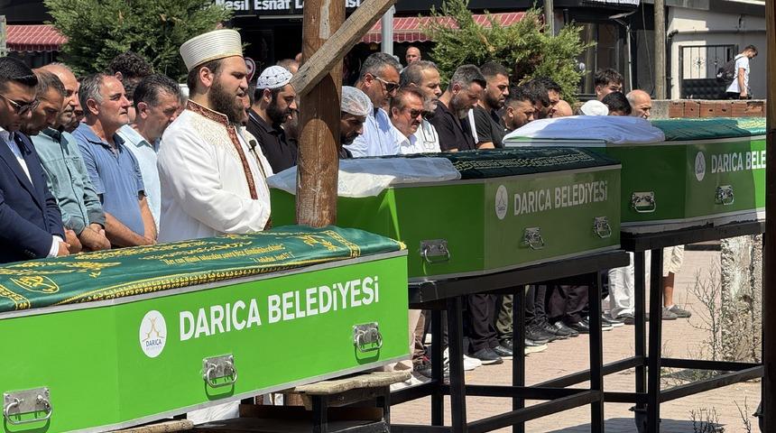 T&uuml;rkiye'nin konuştuğu kardeşlere yan yana veda! Kahreden doğum g&uuml;n&uuml; detayı