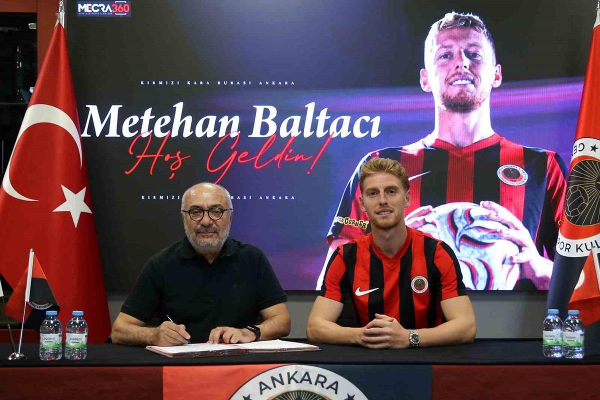 Galatasaray dan resmen ayrıldı! Yeni takımına imzayı attı 1
