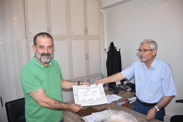 HDP Mardin milletvekilleri mazbatalarını aldı