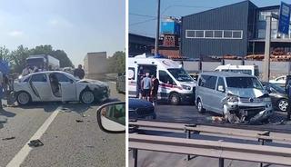 Kocaeli&rsquo;de iki ayrı noktada 8 ara&ccedil; zincirleme kazaya karıştı