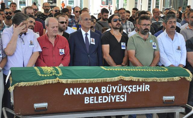 Müzisyen Metin Kor'un cenazesi Ankara'da toprağa verildi