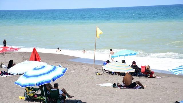 Sıcaktan bunalanların adresi Akçakoca oldu