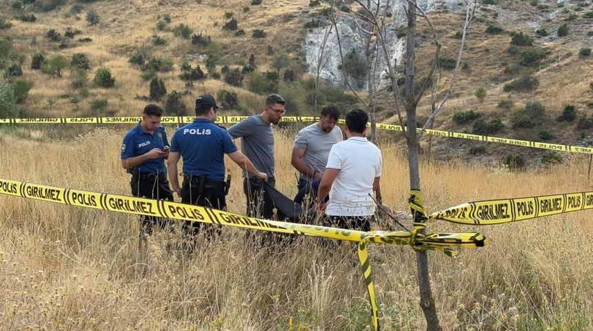 K&uuml;tahya'da kayıp olarak aranan Alzheimer hastası adam &ouml;l&uuml; bulundu