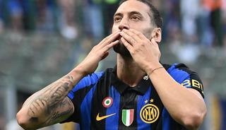 Perdeyi Hakan a&ccedil;tı! Inter'den sezon farklı galibiyet