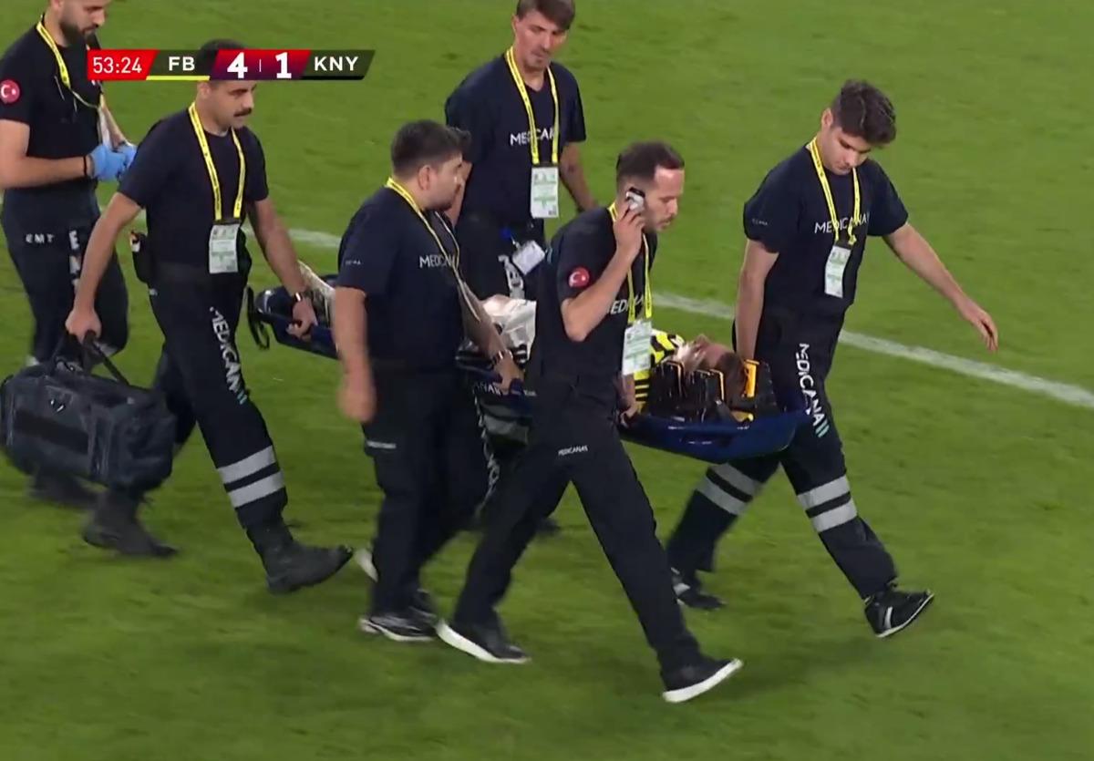 Fenerbahçe de herkesi korkutan sakatlık! İlk gelen haber: Bilinci açık 2