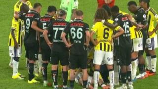 Fenerbahçe'de herkesi korkutan sakatlık! İlk gelen haber: Bilinci açık
