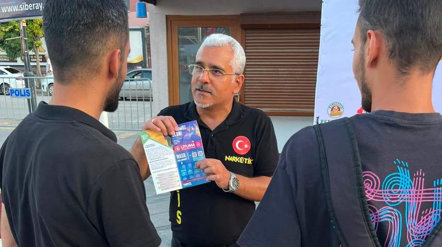 Elazığ&rsquo;da vatandaşlar, polis ekipleri tarafından bilgilendirildi