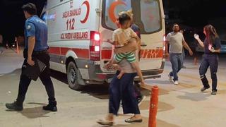 Tüfekten çıkan saçma baba ve 4 yaşındaki oğluna isabet etti