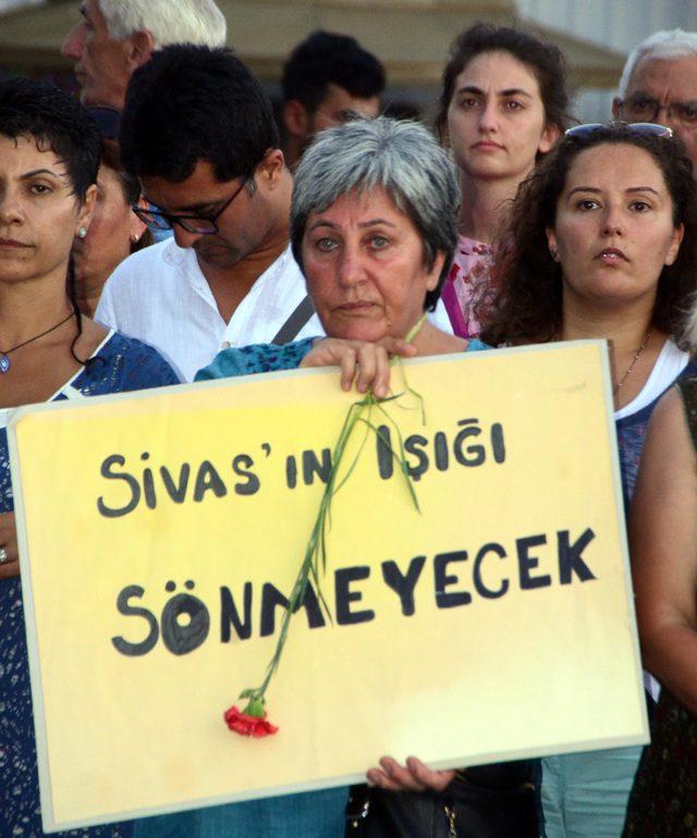 Bodrum'da Sivas olaylarında ölenler anıldı