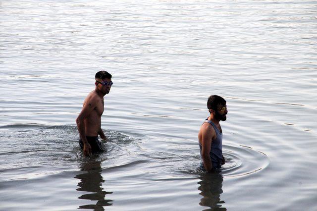 Cizre’de Dicle nehrine giren 2 çocuk boğuldu