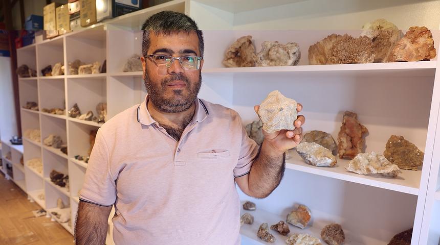 Ayağı takıldı hayatı değişti: 50 bin TL'ye satıyor! Ferdi Tayfur'un s&ouml;z&uuml;nden ilham aldı