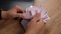 Maa�l� �al��an� ilgilendiriyor: 1 g�n bile yetiyor! Tazminat karar� ��kt�
