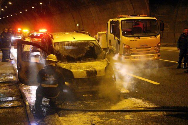 Yanan araç nedeniyle Bolu Dağı Tüneli 1 saat ulaşıma kapandı
