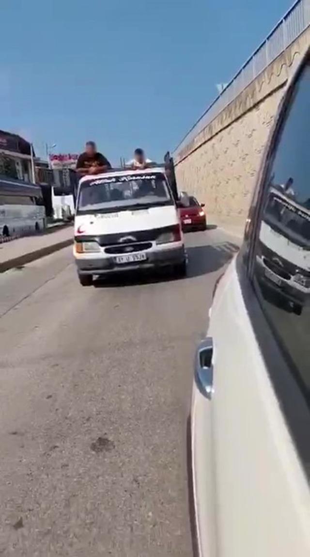 İzmit’te trafikte "sıkıştırma" kavgası 3