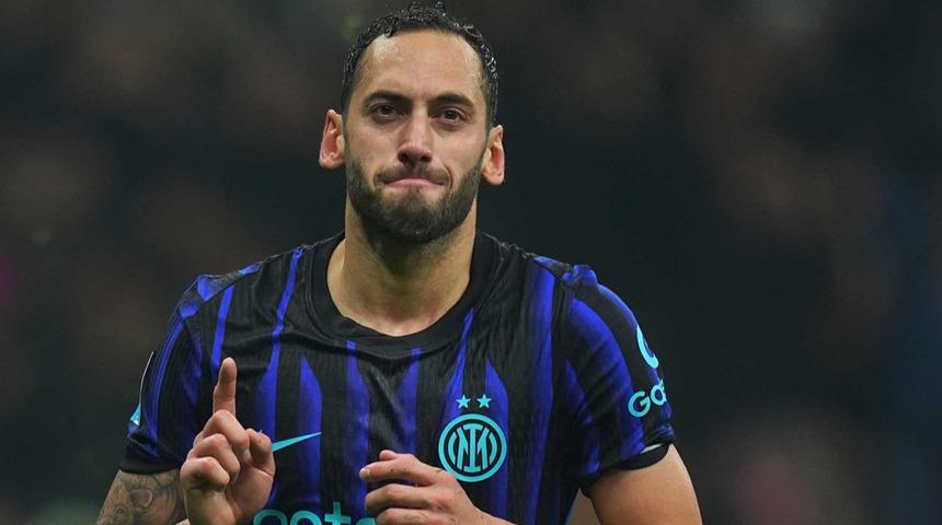 Fenerbah&ccedil;e'de yılın bombası Hakan &Ccedil;alhanoğlu!