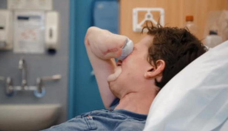 Et yiyen bakteri günden güne bedenini yok ediyor! G4