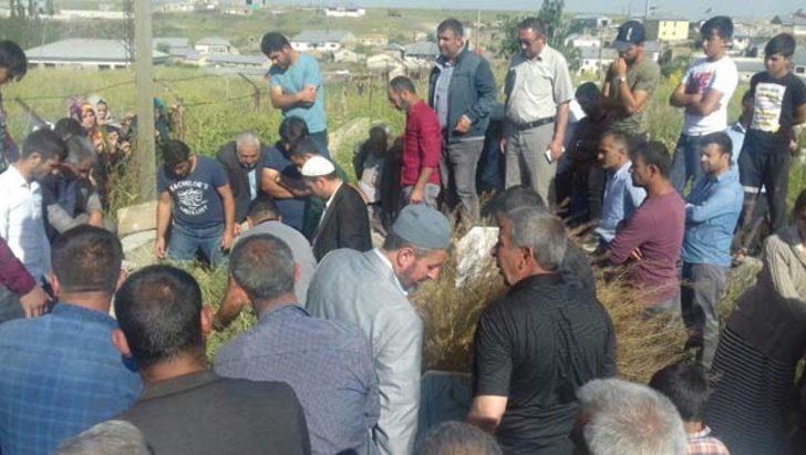 Küçük Leyla toprağa verildi  G2