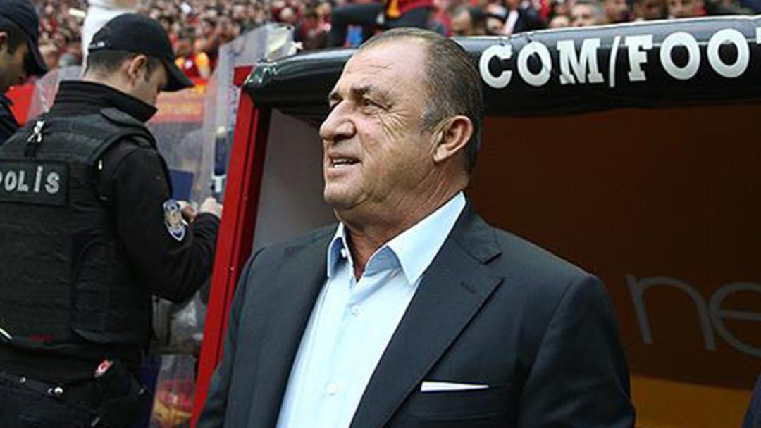 Fatih Terim, Tolga Ciğerci'yi g&ouml;nderiyor