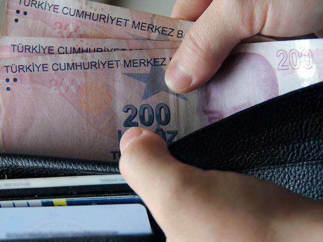 Trafik cezasından vergiye borcu olan herkesi ilgilendiriyor: 72 taksit i&ccedil;in son 8 g&uuml;n