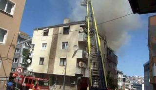Gaziosmanpaşa&rsquo;da korkutan yangın