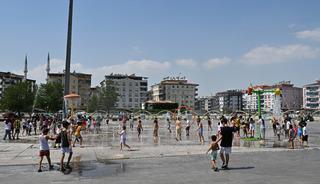 Gaziantep'te sıcak hava etkili oluyor