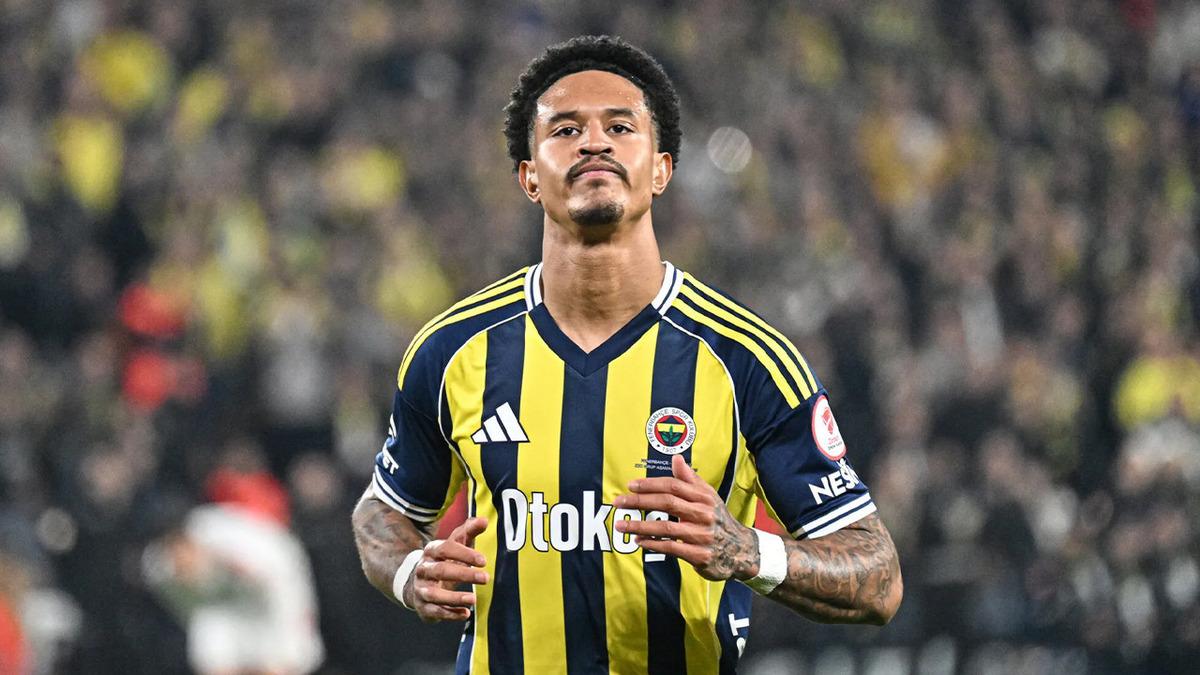 Fenerbahçe de maç sonu ayrılık! Yıldız isim için anlaşmaya varıldı 1