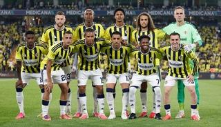 Fenerbah&ccedil;e'de ma&ccedil; sonu ayrılık! Yıldız isim i&ccedil;in anlaşmaya varıldı
