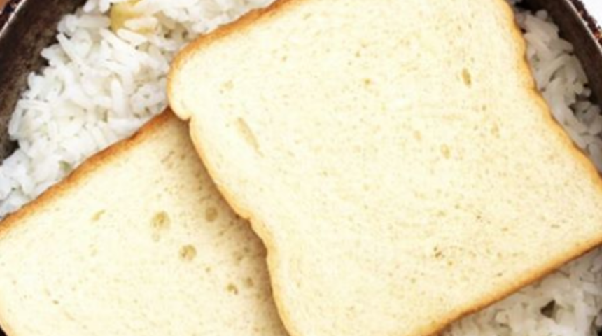 Dibi tutan pilavın üstüne ekmek koyunca bakın ne oluyor