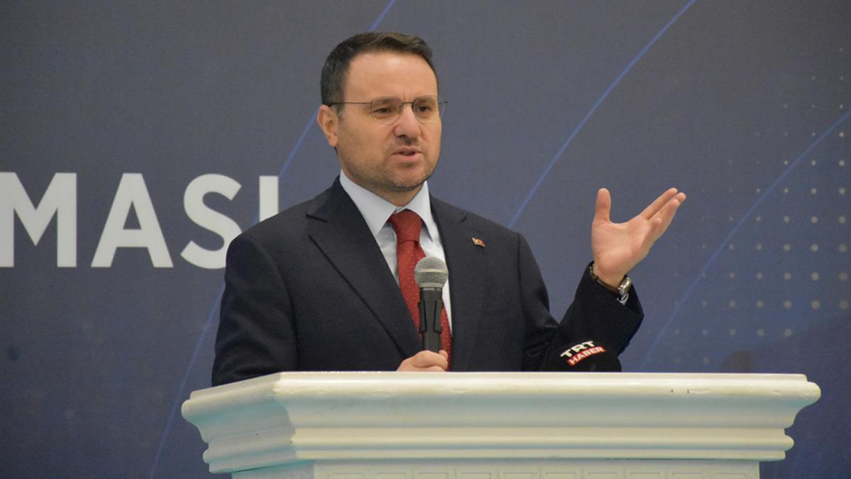 Zonguldak ta mevsimlik iş&ccedil;ilerle k&ouml;yl&uuml;ler arasında yaşanan olayla ilgili Bakan G&uuml;rlek ten a&ccedil;ıklama: Soruşturma başlatıldı 2