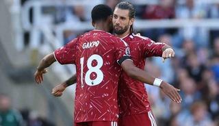 Liverpool 90+9&rsquo;da gol&uuml; buldu, sezona 1 puanla başladı