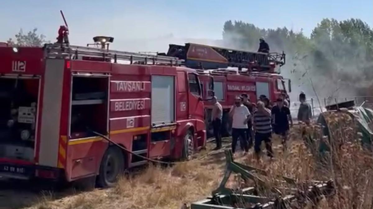 Kütahya'da yangında 400 balya saman kül oldu - Güncel Haberler