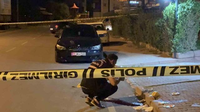 Baba-oğul arasında ‘sigara parası’ kavgası: 1’i ağır 2 yaralı