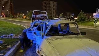 Kayseri&rsquo;de iki otomobil &ccedil;arpıştı: 4 yaralı