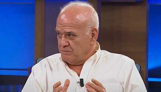 Ahmet &Ccedil;akar canlı yayında &ccedil;ılgına d&ouml;nd&uuml;! "Konuşursam RT&Uuml;K kapatır"