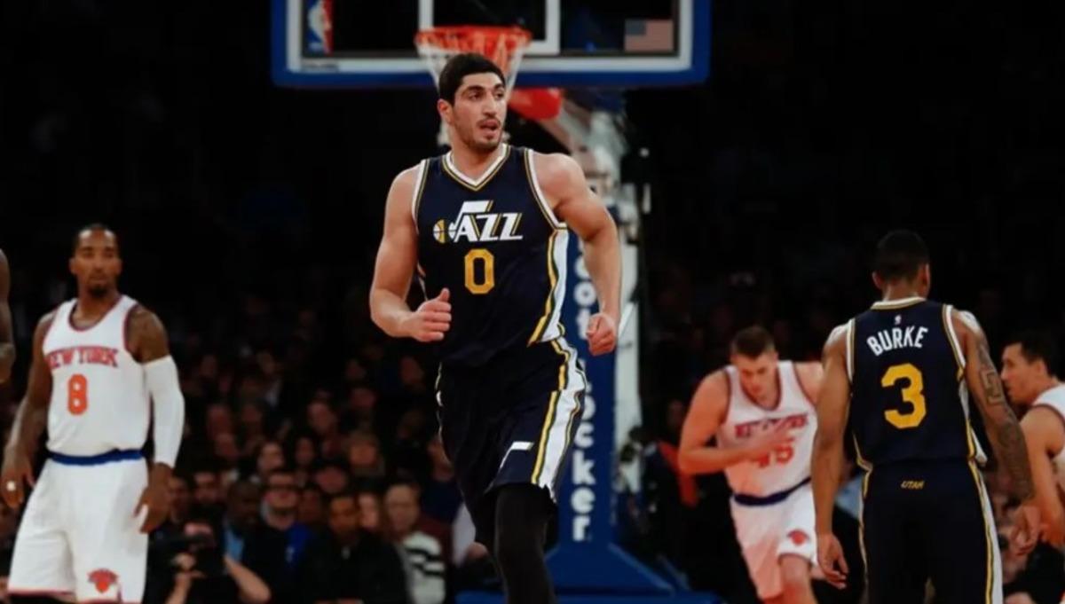 Kadın basketbolculardan FETÖ cü firari terörist Enes Kanter e yoğun tepki! Salondan atıldı 1