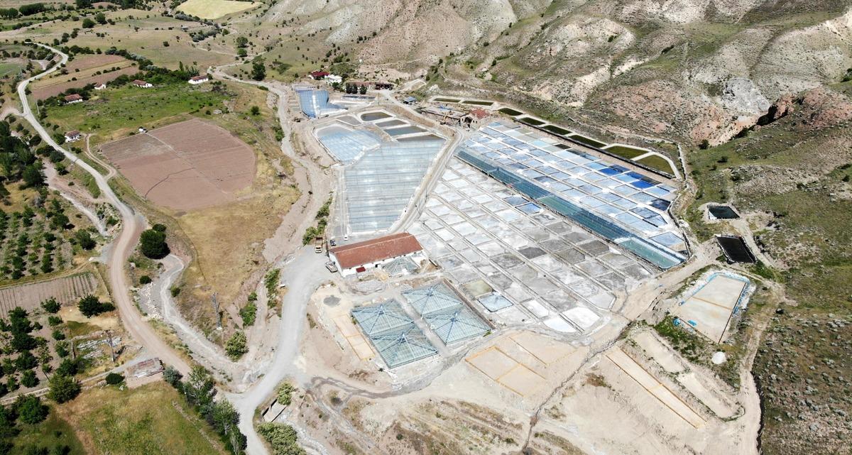 3 bin yıllık gelenek: Suyu ekip tuz biçiyorlar! 1