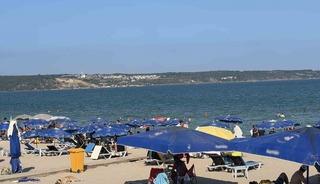 Kırklareli&rsquo;de sıcaktan bunalanlar plaja akın etti