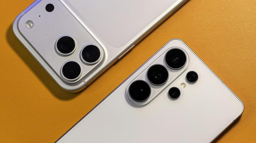 Galaxy S27 Ultra&rsquo;nın kamera tasarımı sızdı: Samsung'dan iPhone&rsquo;u andıran değişiklik!