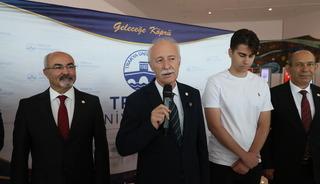 Trakya &Uuml;niversitesinde &ouml;ğrenciler kayıt heyecanı yaşadı