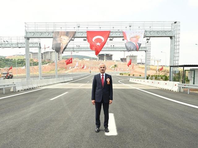 Ankara'ya girişte bir d&ouml;nem sona eriyor! Bakan Uraloğlu "Artık tarih oluyor" diyerek duyurdu