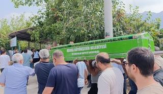 Denizde boğulan 16 yaşındaki &ccedil;ocuk, son yolcuğuna uğurlandı