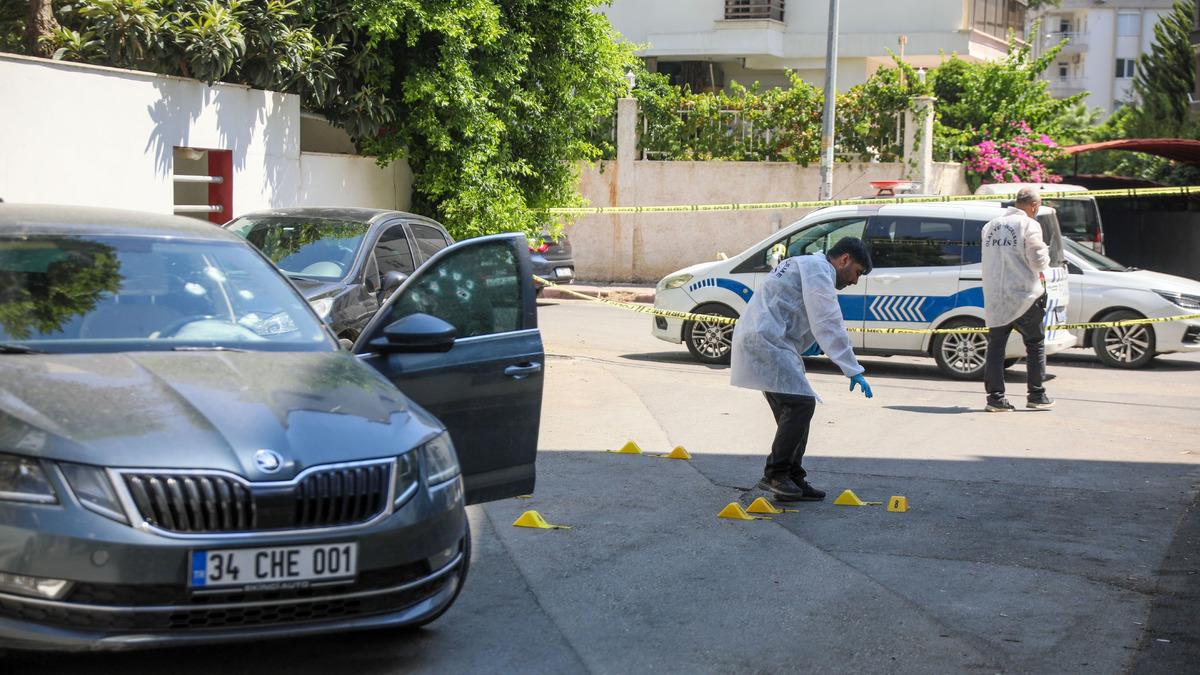 Antalya da perukla cinayet! 13 el ateş etmişti.... Yeni detaylar 3
