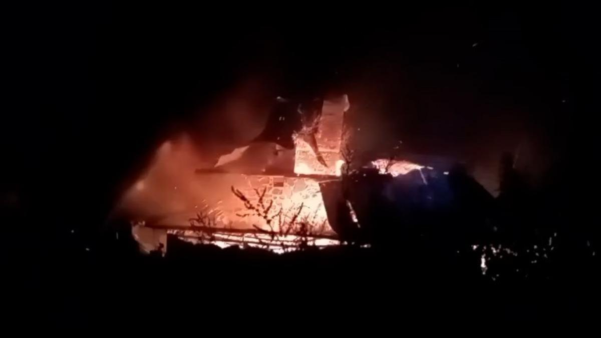 Pokut Yaylası’nda çıkan yangında 1 işletme kül oldu - Mynet Yaşam
